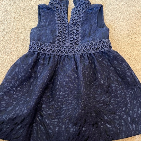 Lilly Pulitzer girls sparkle navy dress size 2 - Picture 1 of 7
